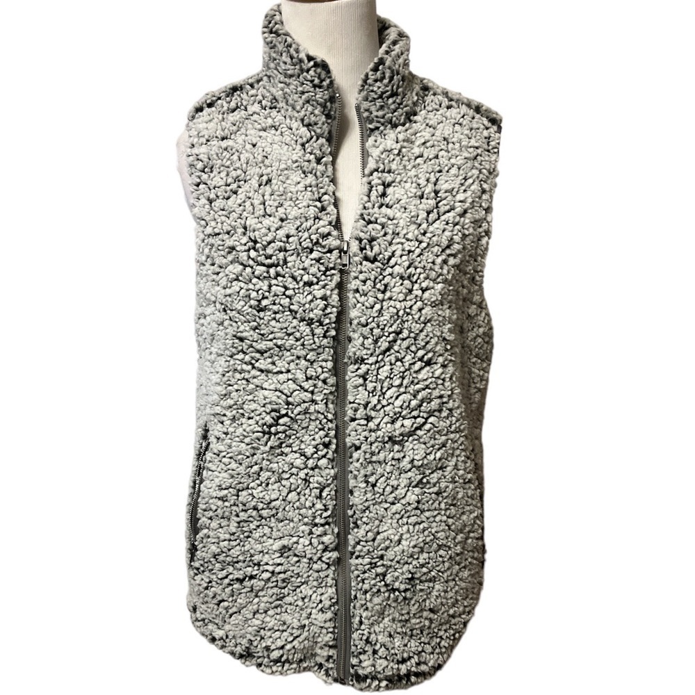 Thread & Supply gray sherpa full zip vest, medium